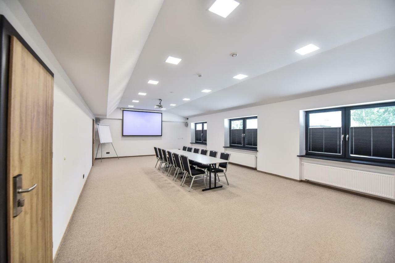 Sport Rooms Spała Eksteriør billede