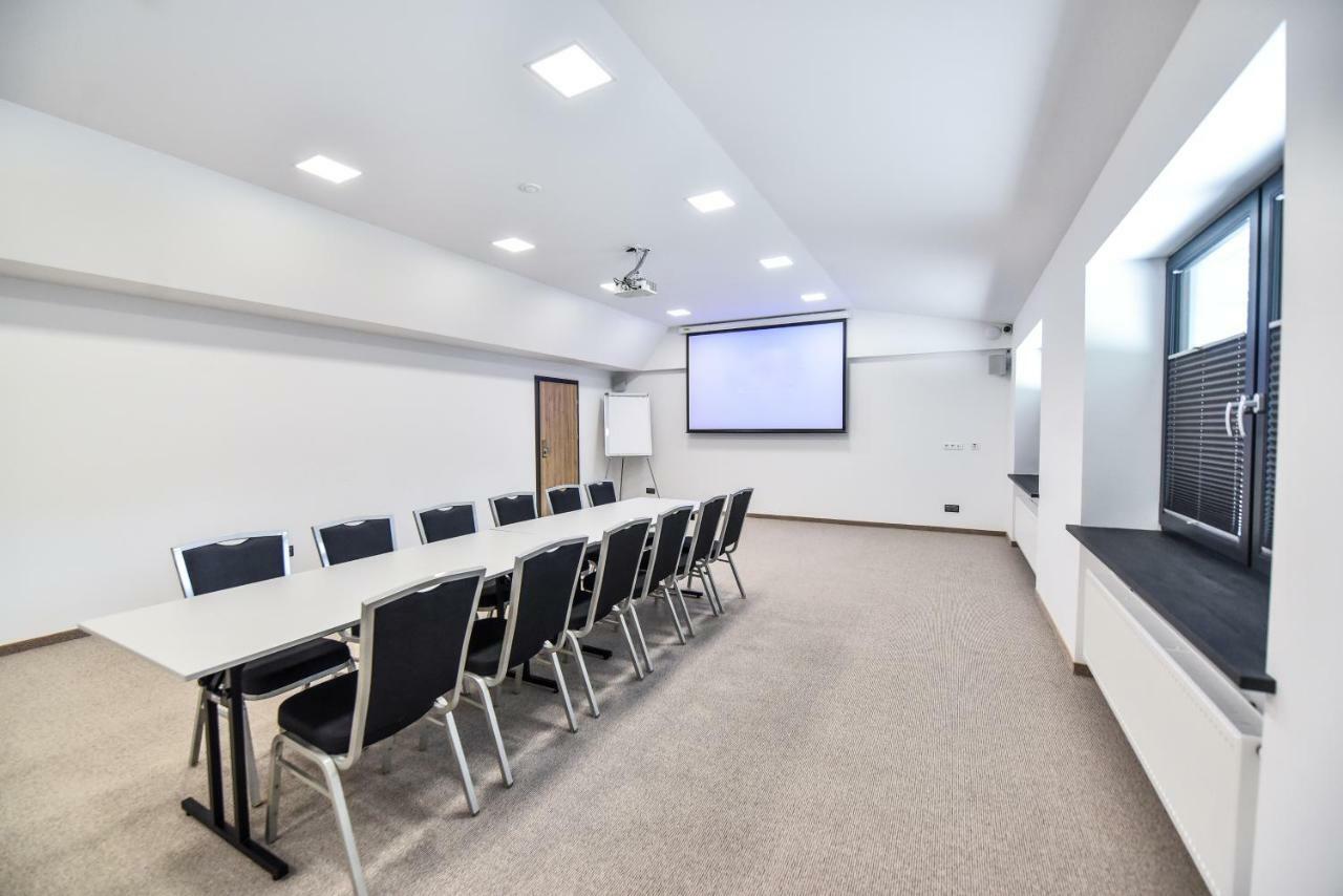 Sport Rooms Spała Eksteriør billede